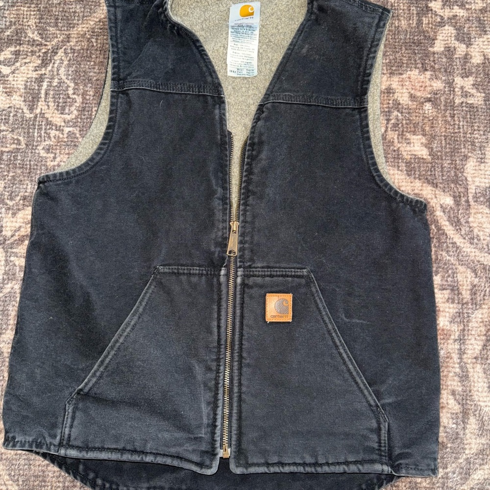 Black Carhartt Vest